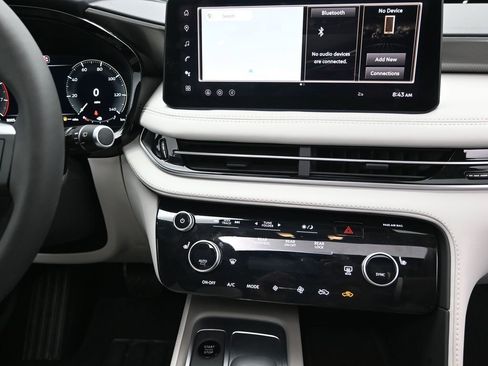 Used 2026 INFINITI QX60 Pure w/ Cargo Package image 30