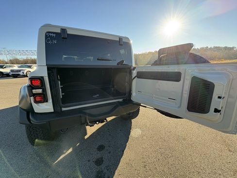 New 2025 Ford Bronco Raptor w/ Interior Carbon Fiber Pack image 22