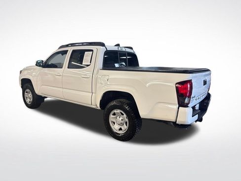 Certified 2023 Toyota Tacoma SR AWD/4WD image 3