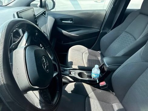 Used 2021 Toyota Corolla SE FWD image 5