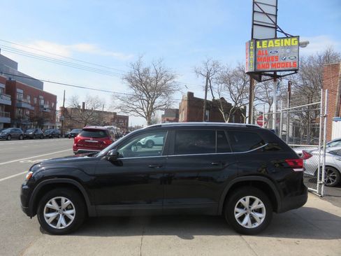 Used 2018 Volkswagen Atlas SE image 6