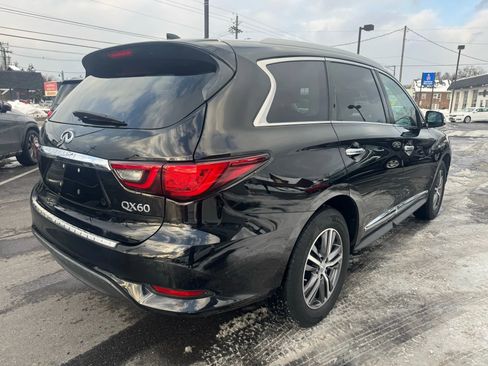 Used 2019 INFINITI QX60 Luxe image 3