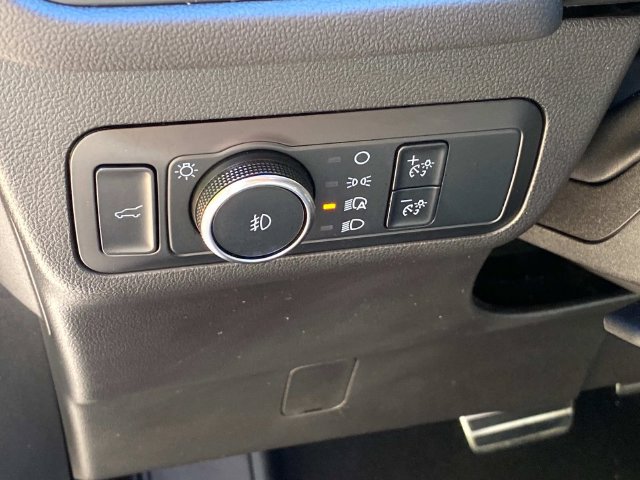 Used 2024 Ford Escape ST-Line Select w/ Tech Pack #2 AWD/4WD image 16