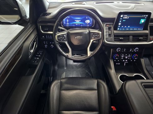 Used 2022 Chevrolet Tahoe Z71 w/ Z71 Off-Road Package image 12