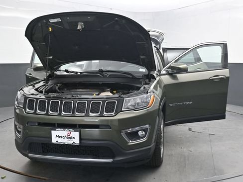 Used 2018 Jeep Compass Limited AWD/4WD image 44