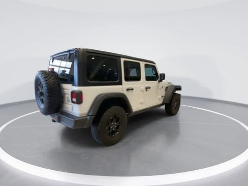 Used 2024 Jeep Wrangler Sport image 8