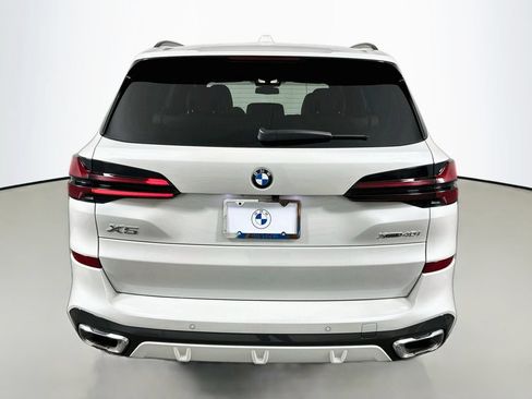 Used 2026 BMW X5 xDrive40i w/ M Sport Package AWD/4WD image 6