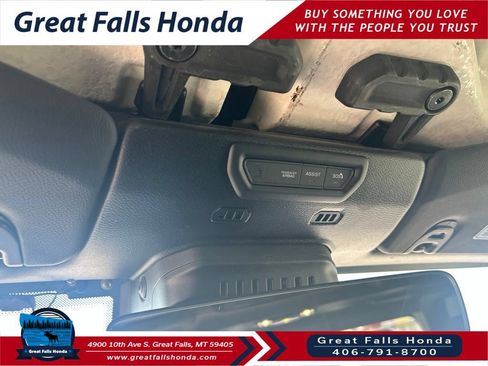 Used 2020 Jeep Gladiator Rubicon w/ Advanced Safety Group AWD/4WD image 17