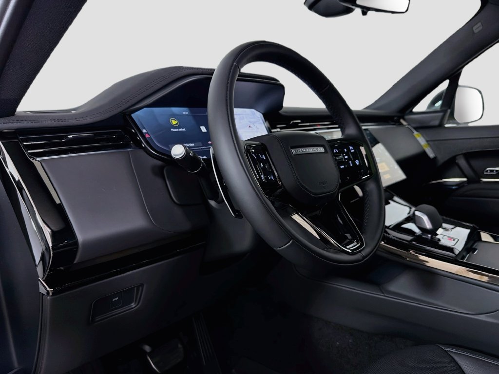 New 2027 Land Rover Range Rover Sport Dynamic SE AWD/4WD image 9