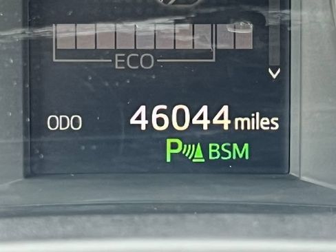 Used 2018 Toyota Highlander Limited AWD/4WD image 7