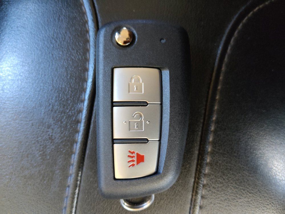Used 2021 Nissan Rogue Sport S FWD image 32