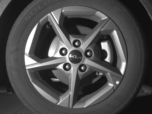 Used 2025 Kia K4 LXS image 13