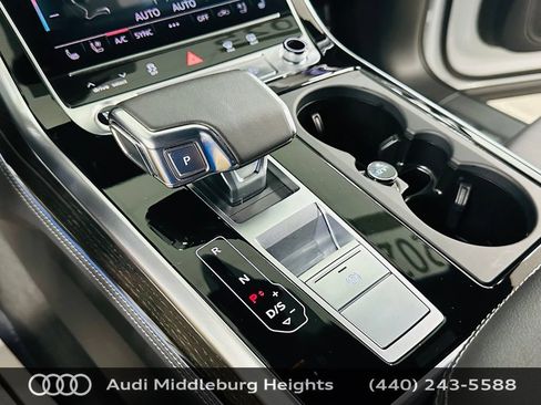 Certified 2025 Audi Q7 2.0T Premium w/ Premium Plus Package AWD/4WD image 16