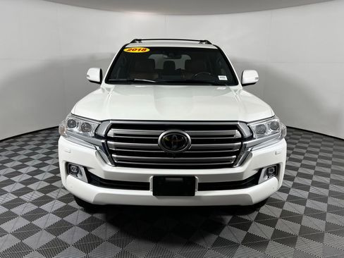 Used 2018 Toyota Land Cruiser w/ Four Season Floor Mat Package AWD/4WD image 2