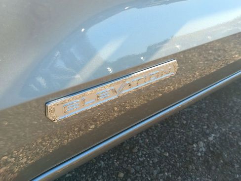 New 2026 GMC Canyon Elevation image 29