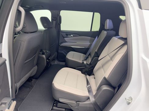 New 2026 Chevrolet Traverse LT w/ Driver Confidence Package image 15