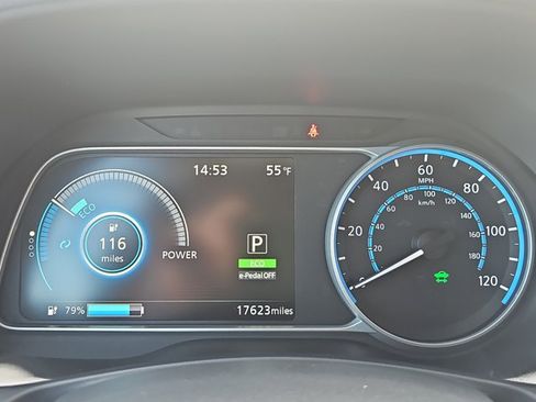 Certified 2023 Nissan Leaf S image 12