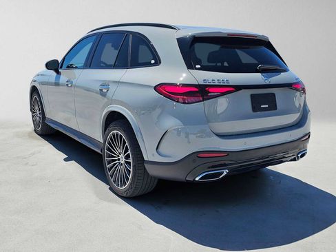 Used 2026 Mercedes-Benz GLC 300 4MATIC image 5
