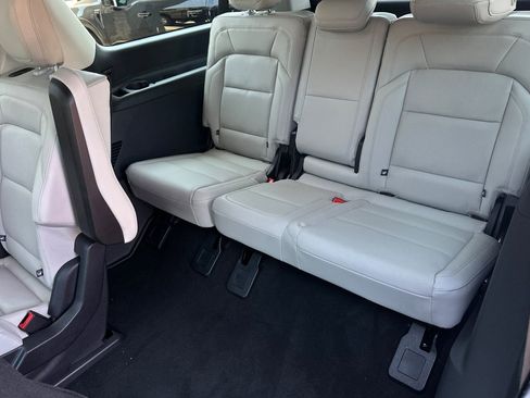 New 2026 Lincoln Navigator L Reserve AWD/4WD image 14