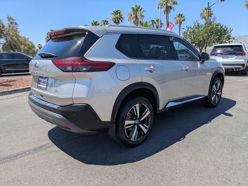 Certified 2021 Nissan Rogue SL w/ Premium Package FWD image 7