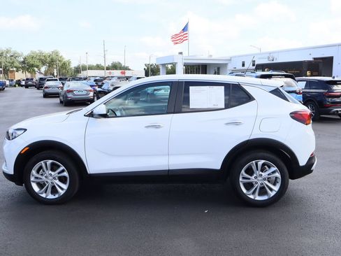 Certified 2023 Buick Encore GX Preferred w/ Cold Weather Comfort Package FWD image 6