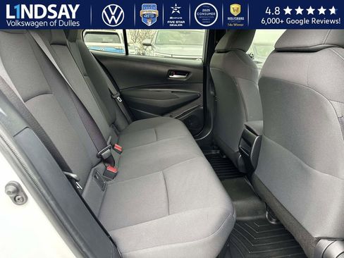 Used 2021 Toyota Corolla LE w/ Carpet Mat Package (TMS) image 12
