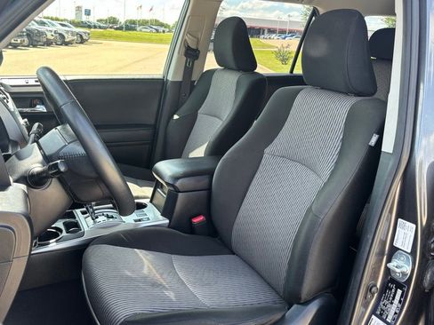 Used 2021 Toyota 4Runner SR5 RWD image 12