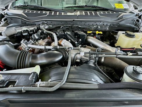 Used 2019 Ford F550 4x4 SuperCab Super Duty image 27