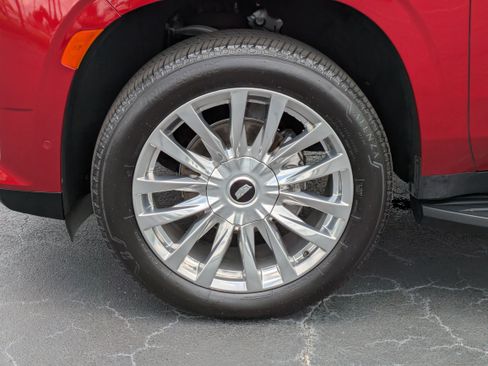 Certified 2023 Cadillac Escalade Premium Luxury RWD image 9