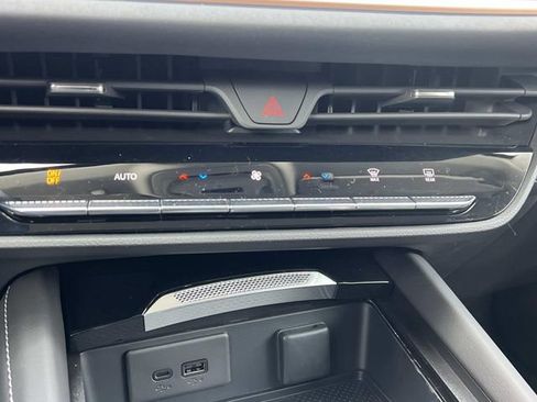 New 2026 Buick Envision Sport Touring image 21