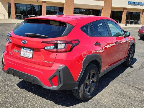 Used 2024 Subaru Crosstrek 2.0i image 4