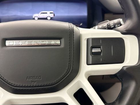 Used 2023 Land Rover Defender 130 First Edition image 12
