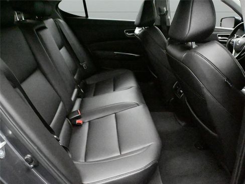 Used 2020 Acura TLX image 21