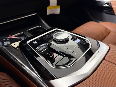 New 2026 BMW 750e xDrive w/ Executive Package image 16