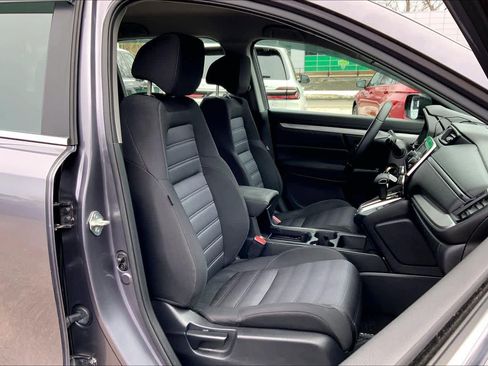 Used 2020 Honda CR-V LX image 7