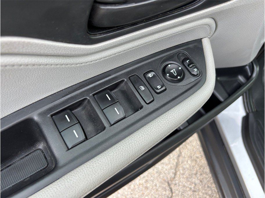 Used 2023 Honda Odyssey EX-L image 17