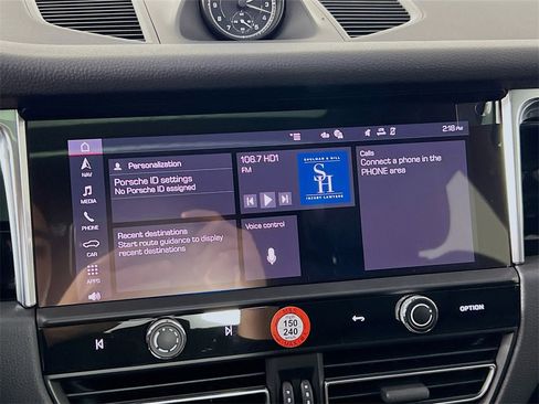New 2026 Porsche Macan image 15