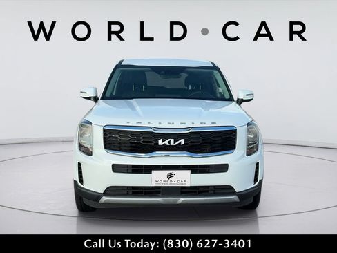Used 2022 Kia Telluride LX FWD image 16