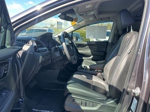 Used 2024 Honda Odyssey Touring image 14