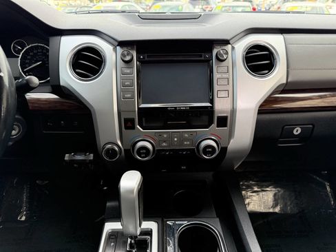 Used 2015 Toyota Tundra Limited image 17