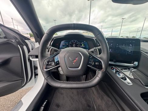 Used 2024 Chevrolet Corvette Stingray Preferred Cpe w/ Z51 Performance Package RWD image 20