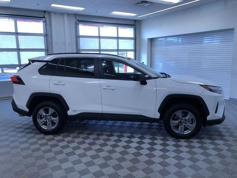 Certified 2025 Toyota RAV4 LE AWD/4WD image 35