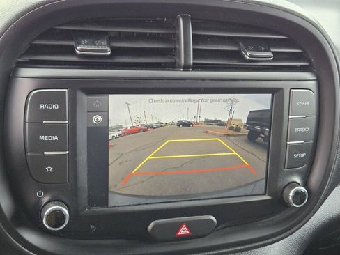 Certified 2024 Kia Soul LX w/ Option Group 015 image 19