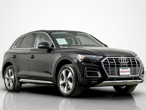 Used 2023 Audi Q5 2.0T Premium Plus w/ Premium Plus Package image 7