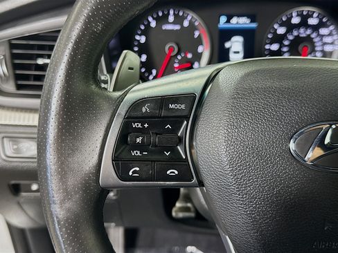 Used 2019 Hyundai Sonata Sport w/ Tech Package 03 FWD image 14