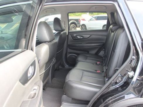 Used 2019 Nissan Rogue SL image 20