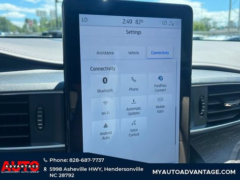 Used 2020 Ford Explorer Platinum w/ Premium Technology Package AWD/4WD image 13