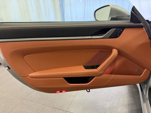 Used 2025 Porsche 911 Carrera image 15