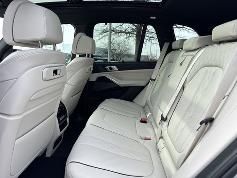 New 2026 BMW X5 M60i AWD/4WD image 11