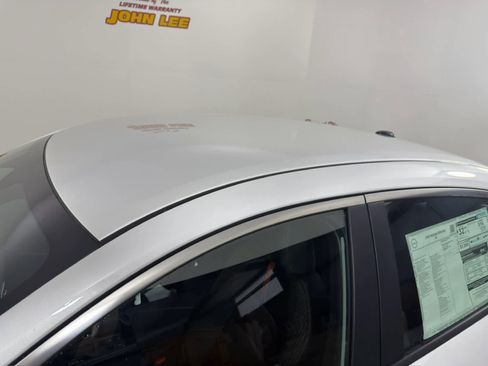 New 2026 Nissan Sentra SR w/ Floor Mat Package image 13